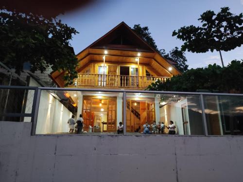 Amazon Dream Lodge