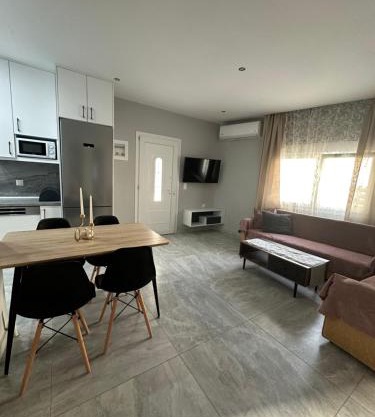 Amela House