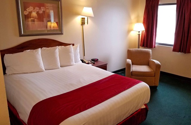 Americas Best Value Inn St. Louis South