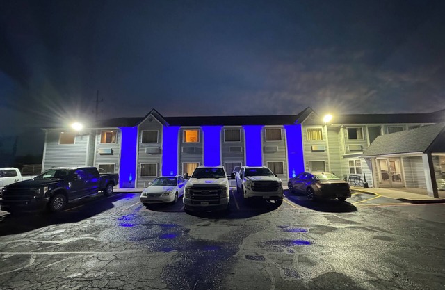 Americas Best Value Inn & Suites Ada