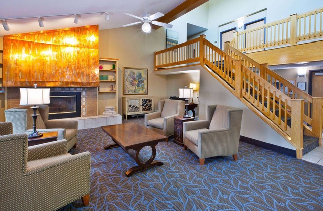 AmericInn by Wyndham Bay City