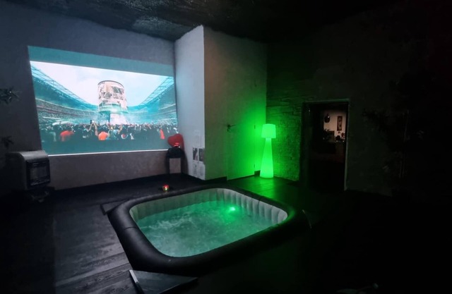 An exceptional night, a romantic interlude