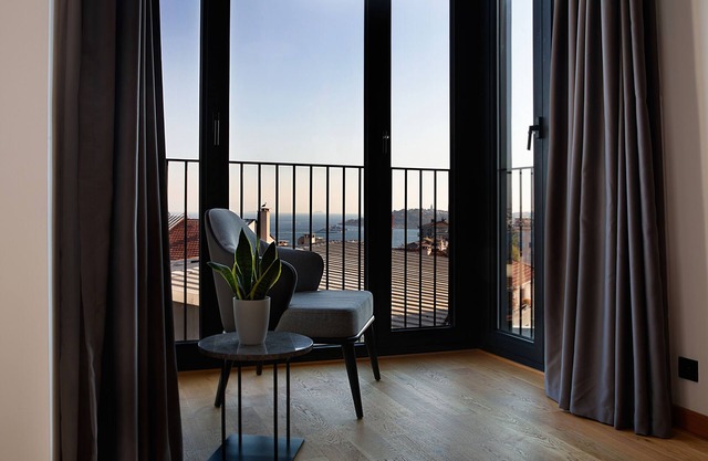 Ando Living - Taksim Gumussuyu Townhouse