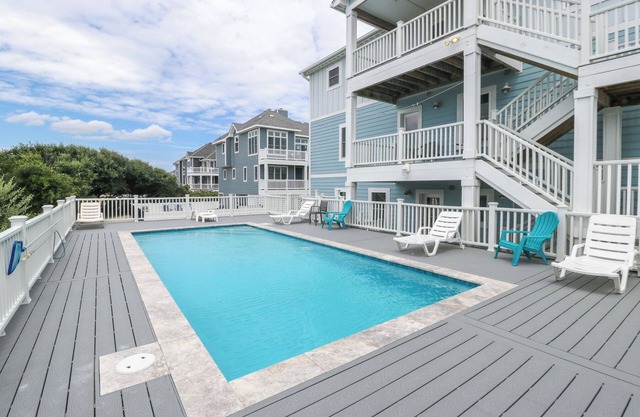 Angelo del Mare - C6460. Pine Island 9 Br, Pool, Hot Tub, Elevator, Open Year Rnd