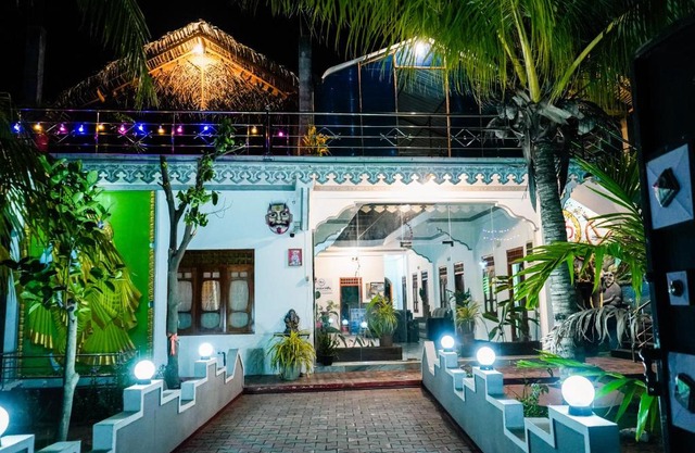 Anoo Garden Villa