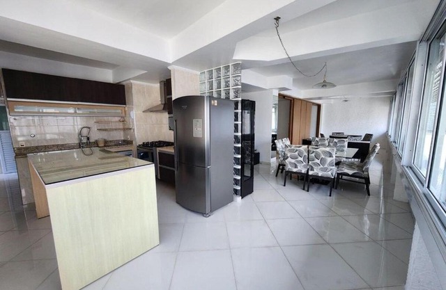 Apê Pé na Areia 3quartos/2vagas