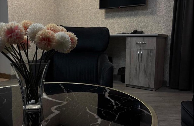 Aparan Hotel