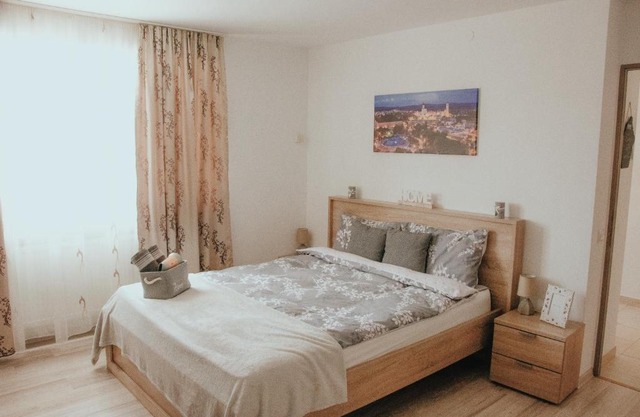 Apartament 1 Decembrie