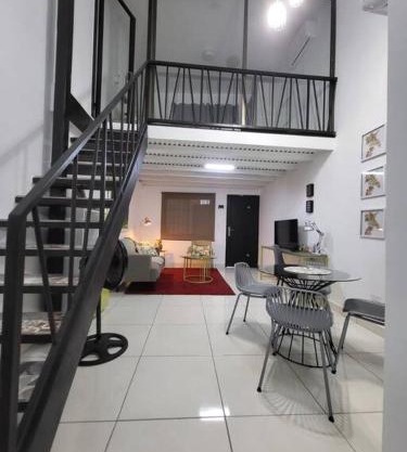 Apartamento #6 cómodo, Tranquilo, Elegante cerca de la estación del metro de la cincuentenario