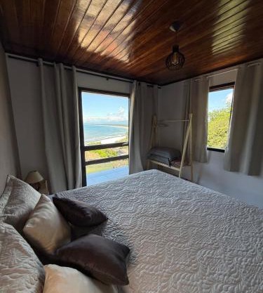 Apartamento aconchegante com vista para o mar