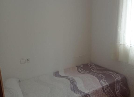 apartamento con piscina