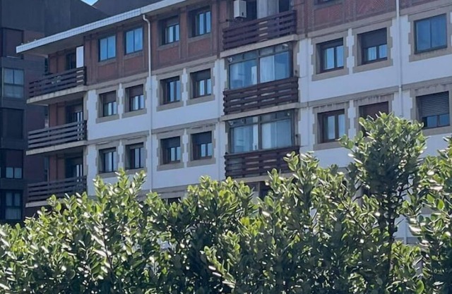 Apartamento Entero Para 4 Personas en Leioa. Sin Ascensor