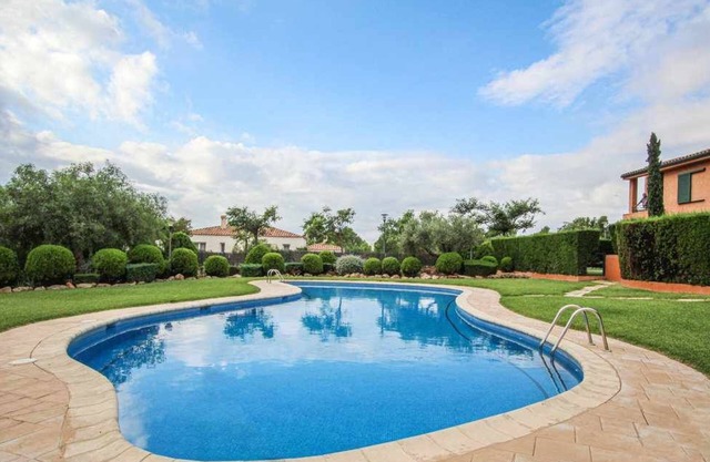 Apartamento Marina Sant Jordi, pool, wifi, A/C