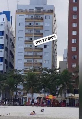 Apartamento mobiliado prédio frente ao mar