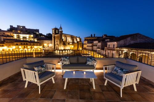 Apartamentos El Patio, Plaza Mayor Trujillo