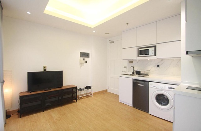 Apartemen 1 at Cik Ditiro by Aparian