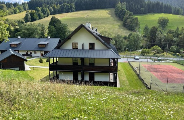 Apartmány NETA Velké Karlovice, Polanský Dvůr