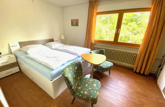 Apartment '5' with Shared Terrace, Balcony and Wi-Fi