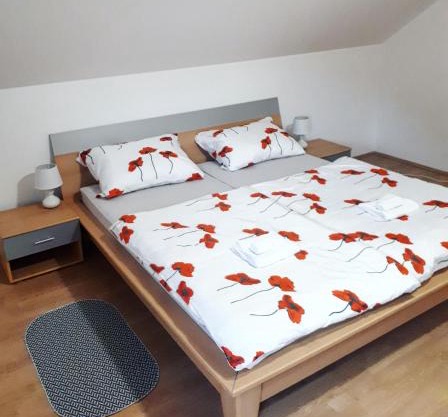 Apartman Lena