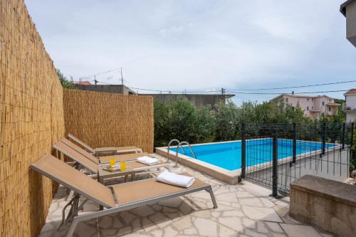 Apartman s bazenom Iva