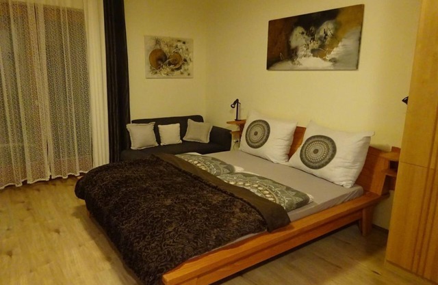 Apartment 1 room studio, bed-sitting room, shower, WC, balcony - Wedam Ronald -
