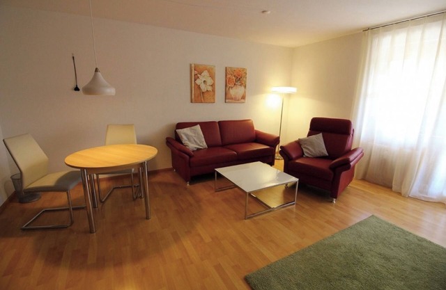 Apartment '2 Zimmer Appartement 30' with Shared Garden, Balcony and Wi-Fi