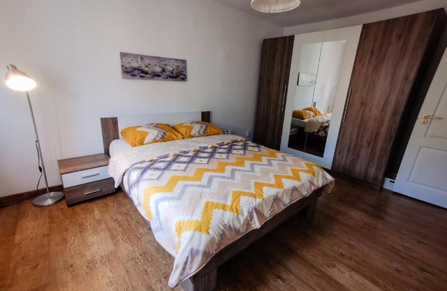 Apartment 48 Resita - self check in