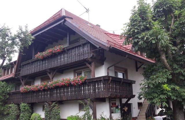 Apartment 'Abendsonne' with Balcony, Forrest View, Shared Garden and Wi-Fi