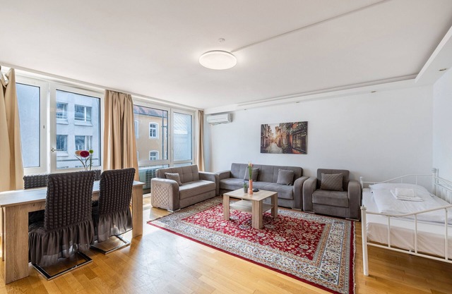 Apartment 'Aldars 6' with Balcony, Wi-Fi and Air Conditioning