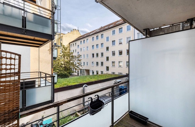 Apartment 'Aldars 8' with Wi-Fi and Air Conditioning
