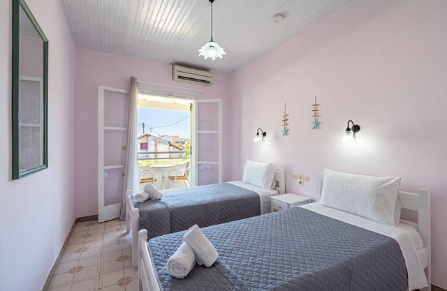 Apartment 'Alexandros Studios 8' with Shared Pool, Wi-Fi and Air Conditioning