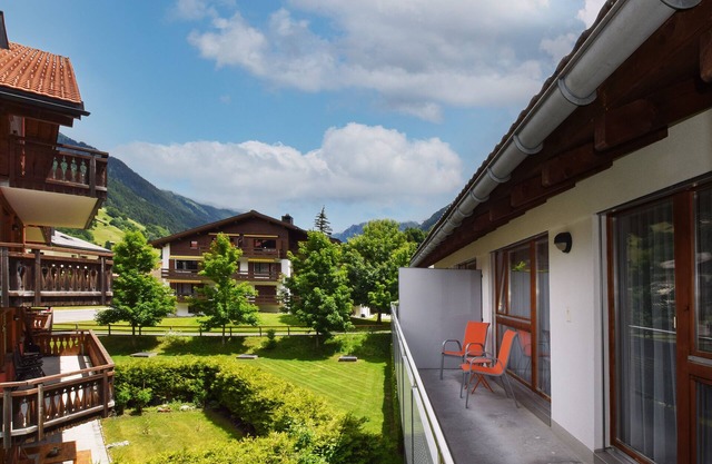 Apartment "Alpin 2" with Terrace & Wi-Fi