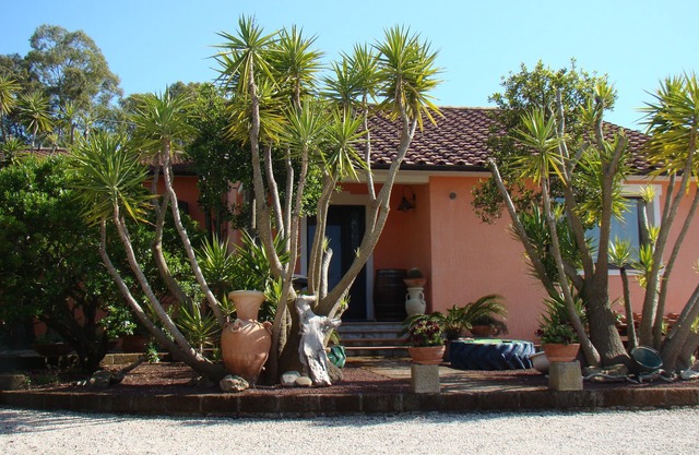 Apartment 'Appartamento Zizzolo' with Private Terrace, Private Garden and Wi-Fi