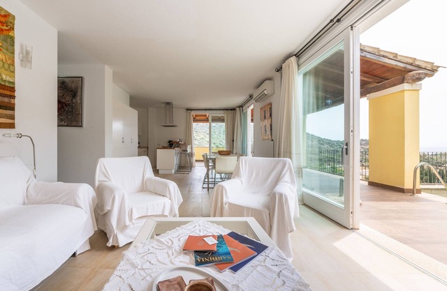Apartment 'Attico Nicole' with Sea View, Private Pool and Air Conditioning