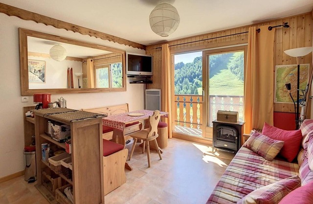 Apartment Biot, 2 bedrooms, 4 persons