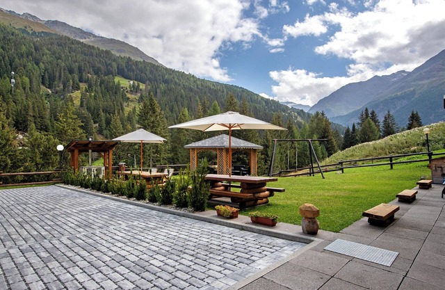 Apartment 'Chalet Primula 1' with Mountain View, Shared Garden and Wi-Fi