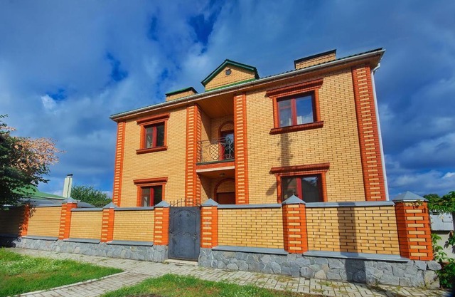 Apartment complex