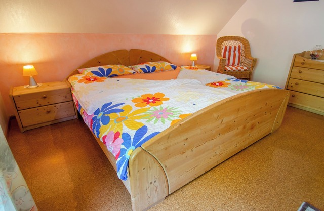 Apartment 'Hirschblick' with Mountain View, Shared Terrace and Wi-Fi