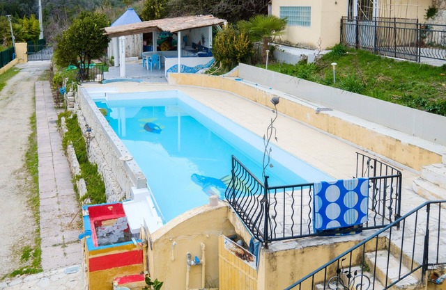 Apartment 'Falicon' with Mountain View, Wi-Fi and Air Conditioning