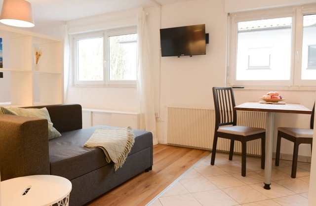 Apartment 'Ferienwohnung Malou' with Wi-Fi
