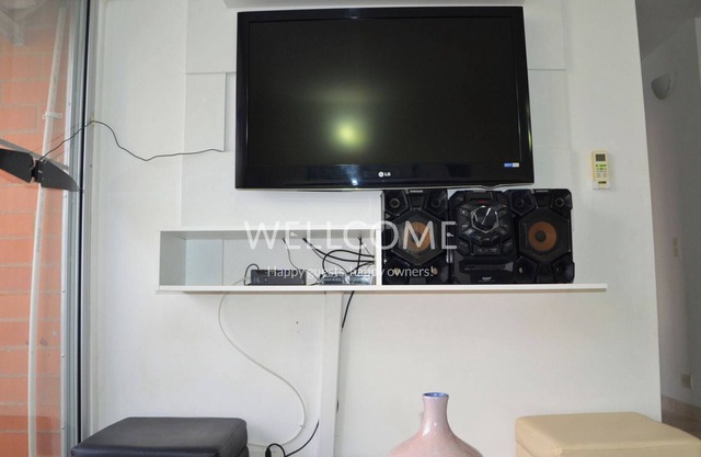 Apartment for 7 people+balcony+swimming pools, Girardot