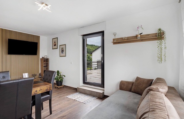 Apartment 'Haus Elena' with Mountain View, Private Terrace and Wi-Fi