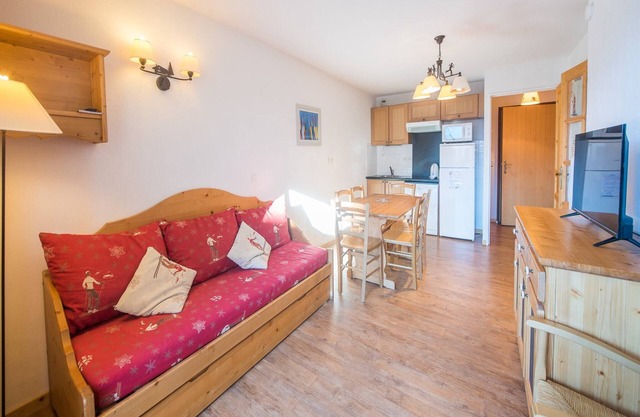 Apartment in Orcières with Ski Slope Access