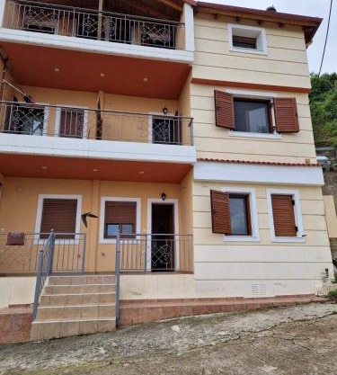 Apartment in Plastira Lake