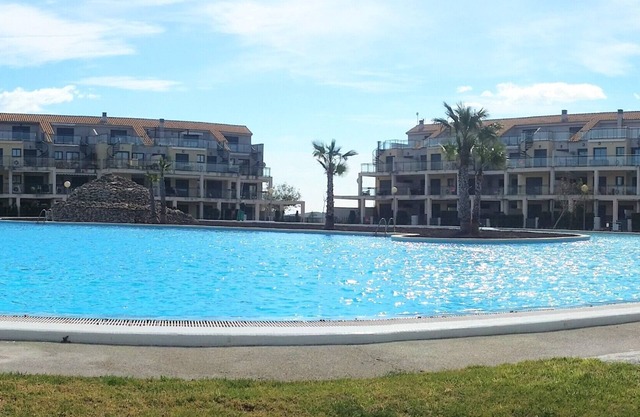 APARTMENT IN RESIDENTIAL GOLF MAR