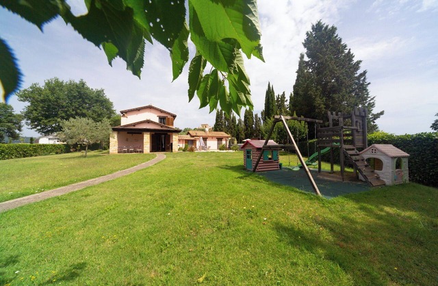 Apartment in the countryside with swimming pool - max 5 persons