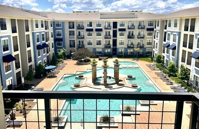 Apartment in the Heart of Frisco
