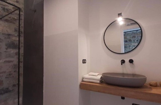Apartment in villa with pool in Cilento, Ascea Casolare Centoulivi