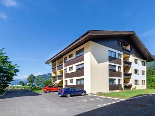 Apartment in Zell am See near ski resorts
