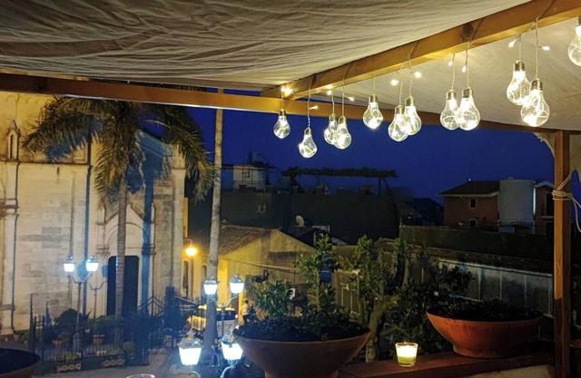 Apartment 'Jana Holidays' with Mountain View, Wi-Fi and Air Conditioning